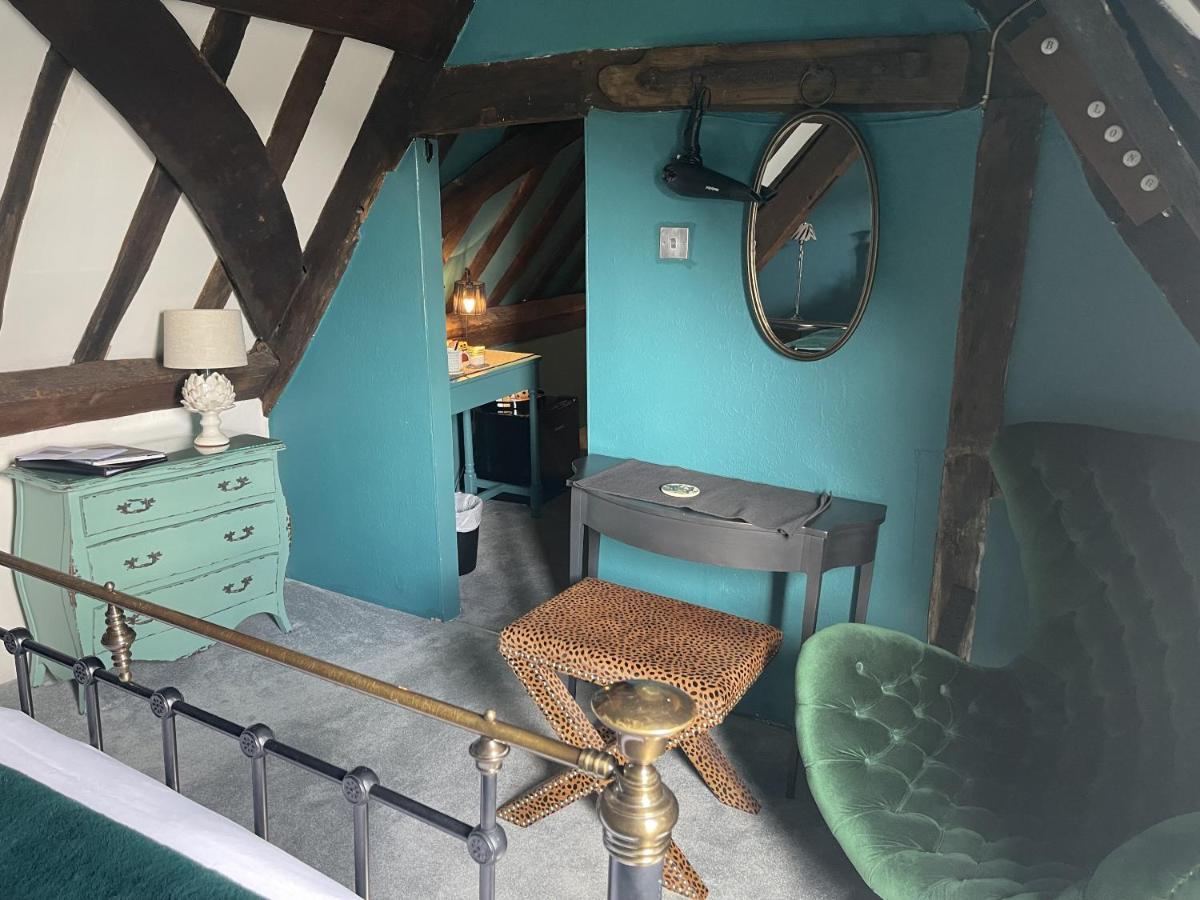 The Kingsbury 7Even 8Ight Bed and Breakfast Marlborough Buitenkant foto