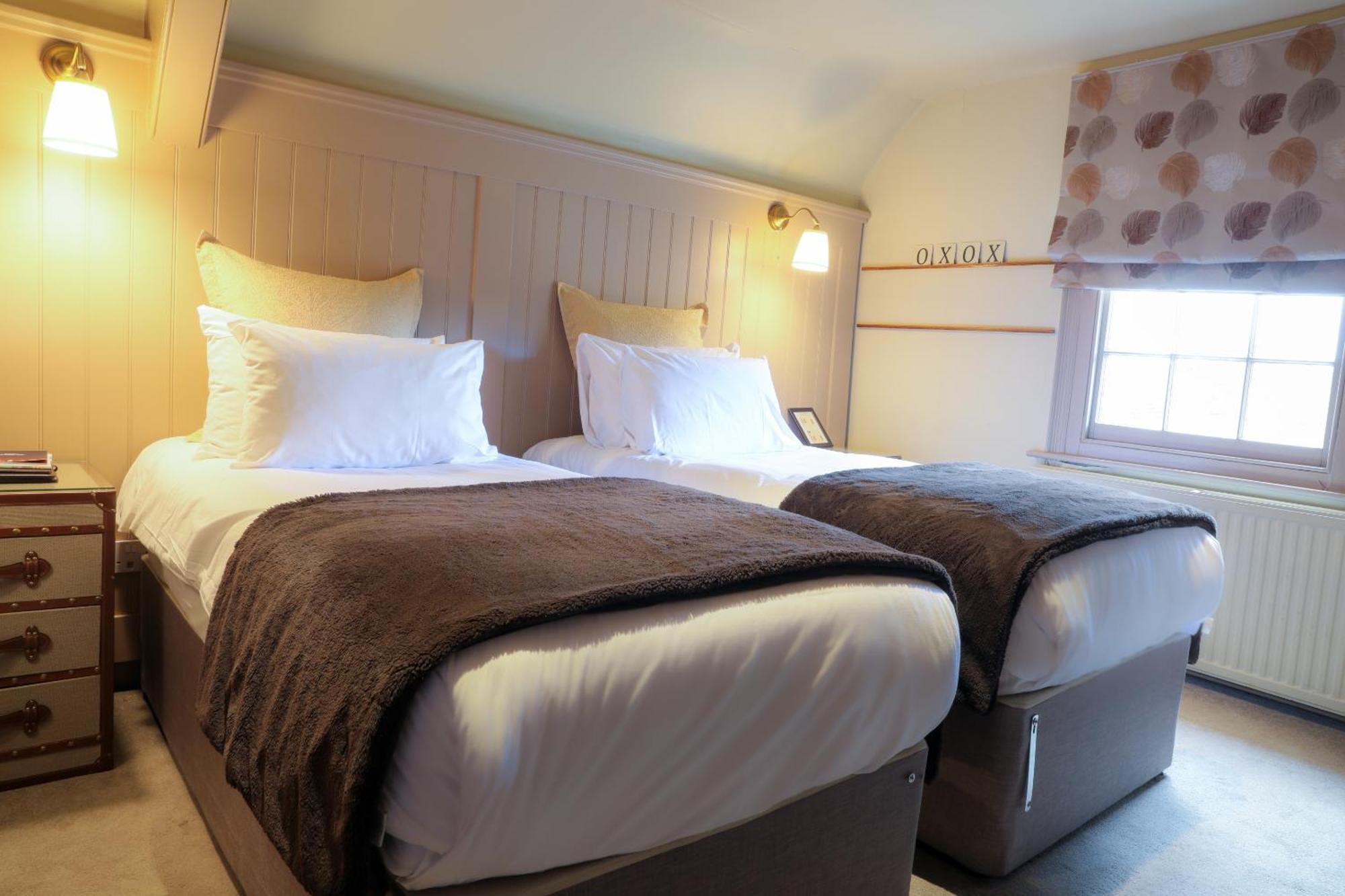 The Kingsbury 7Even 8Ight Bed and Breakfast Marlborough Kamer foto