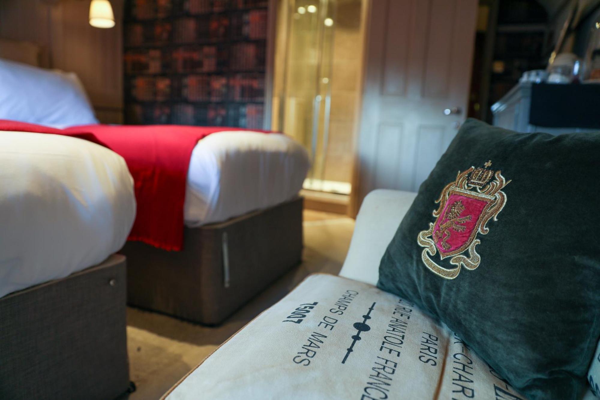 The Kingsbury 7Even 8Ight Bed and Breakfast Marlborough Kamer foto