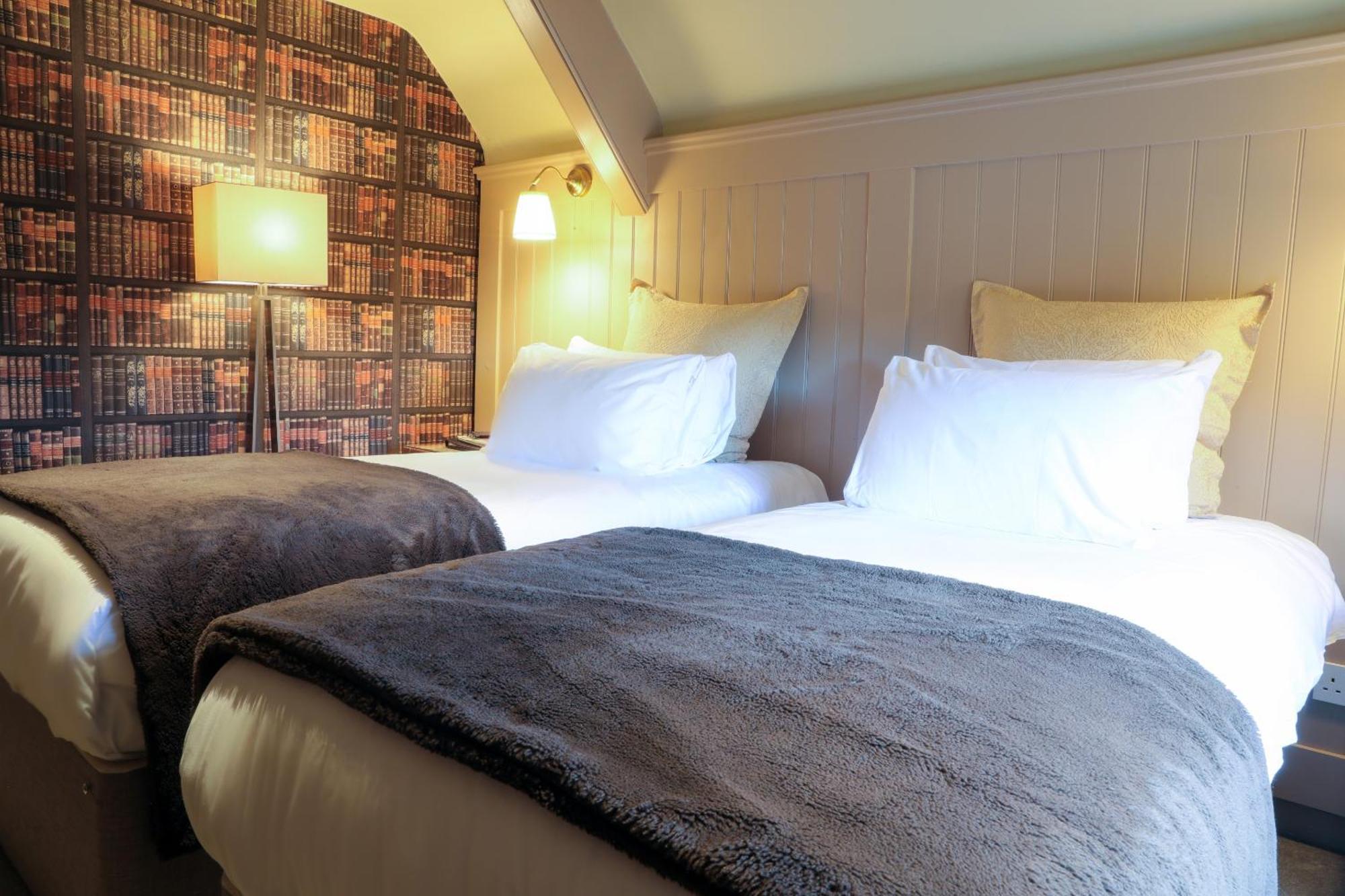 The Kingsbury 7Even 8Ight Bed and Breakfast Marlborough Kamer foto